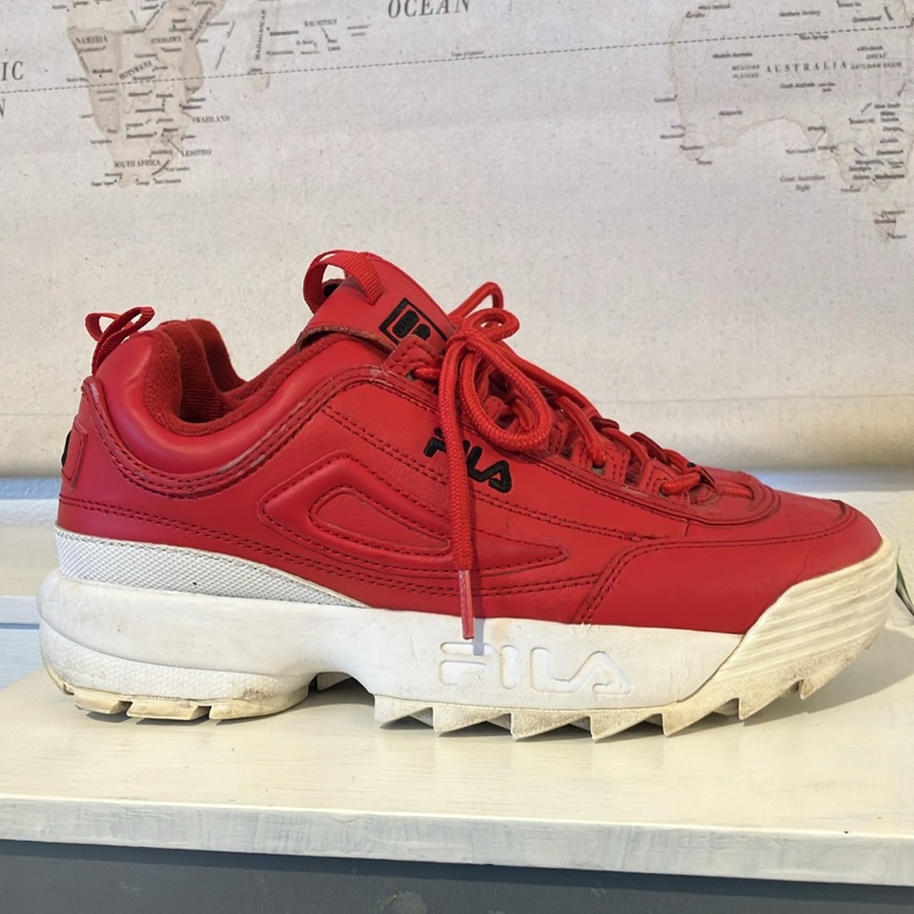 Fila Red Disruptor II Sneakers - Picture 5 of 8